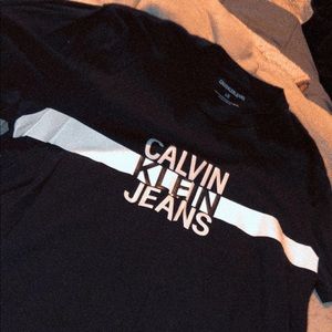 Calvin Klein T shirt